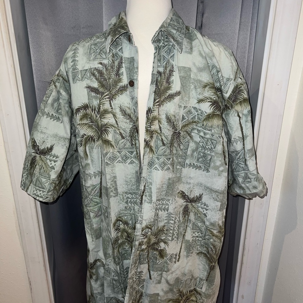 Bundle of 2 Tropical Button-Up Aloha Shirts